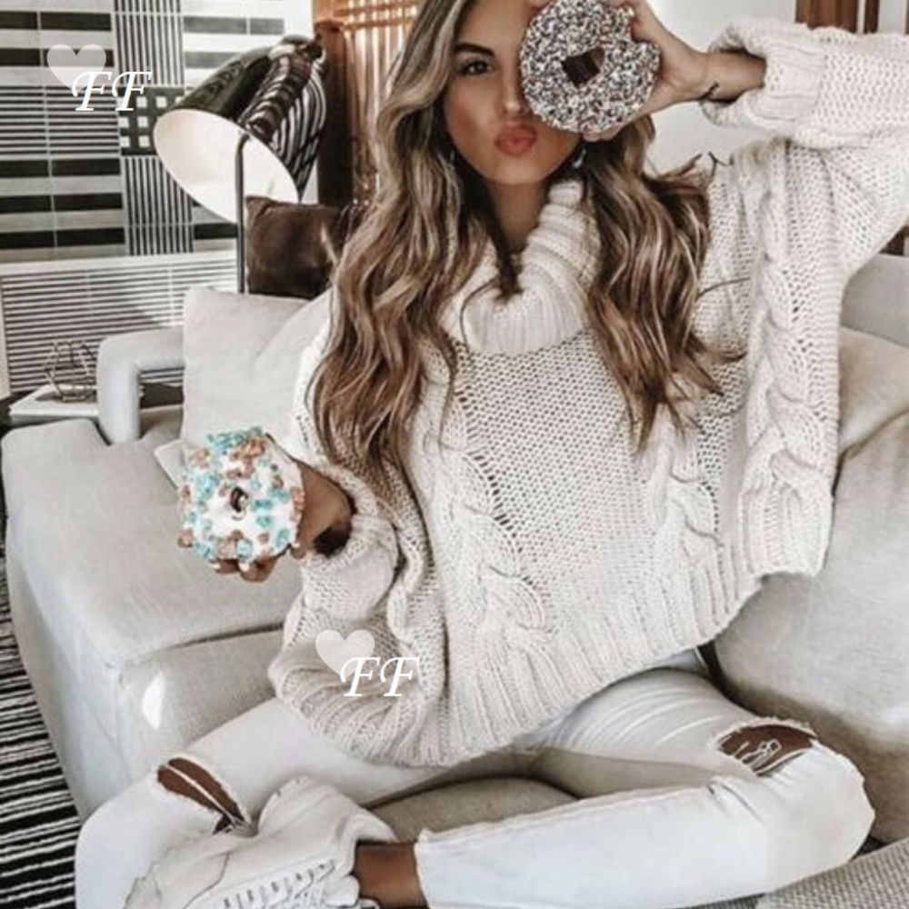 New Cream Cable Knit Turtleneck Cozy Sweater